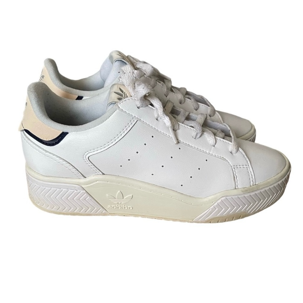 Women Court Tourino Bold Lace Up Running Shoes, White Combo Sz 8.5